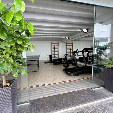 Attic Suite Palme 加尔达湖滨 外观 照片