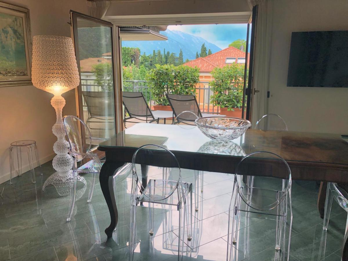 Attic Suite Palme 加尔达湖滨 外观 照片